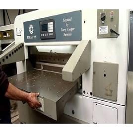Polar Programmable Cutting Machine